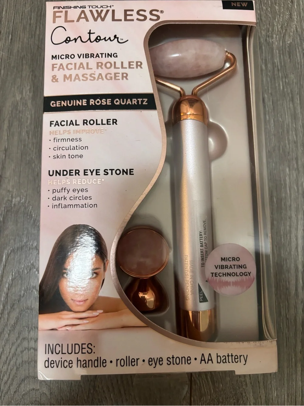 New Flawless Vibrating Facial Roller & Massager - Rose Quartz